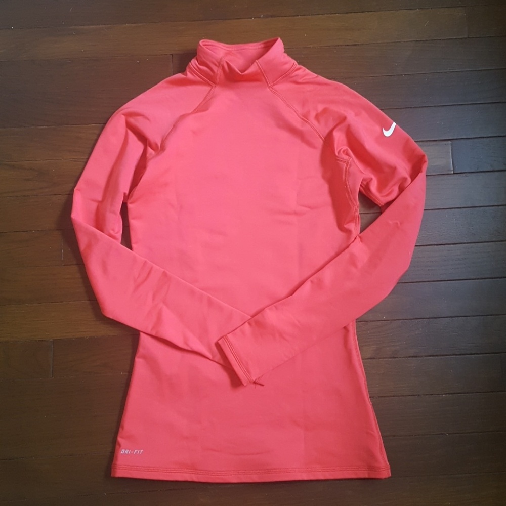 Nike Dry Fit Top, Small